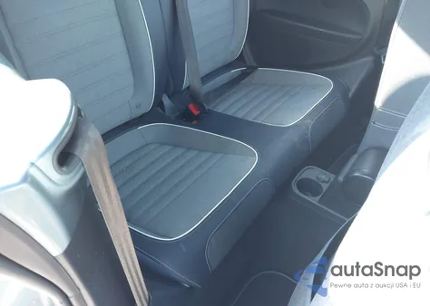 2016 Volkswagen Beetle 1.8T Denim z USA, uszkodzony, nr VIN 3VW517AT0GM812777